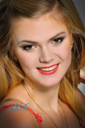 138343 - Marina Age: 22 - Ukraine