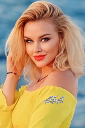 218713 - Inna Age: 40 - Ukraine