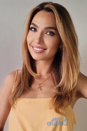 224026 - Elena Age: 37 - Ukraine