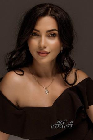 225826 - Kateryna Age: 33 - Ukraine