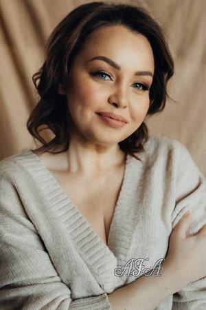 226243 - Irina Age: 42 - Ukraine