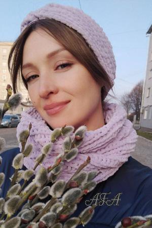 227247 - Kateryna Age: 38 - Ukraine